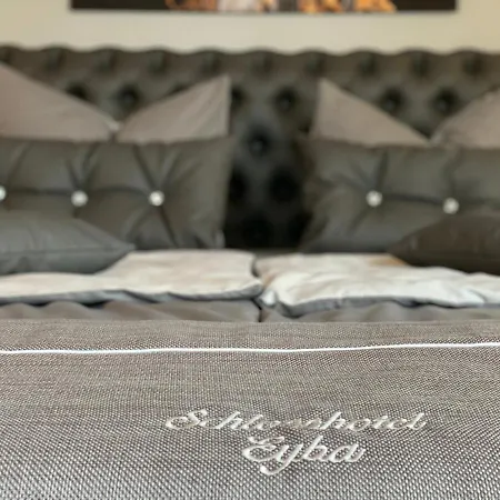Eyba Hotel