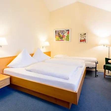 Schlosshotel Eyba 3* Bad Blankenburg