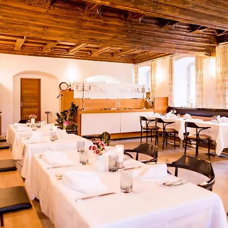 Eyba Hotel